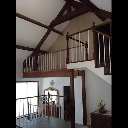 Duplex House Un Center Village Holiday home Campea