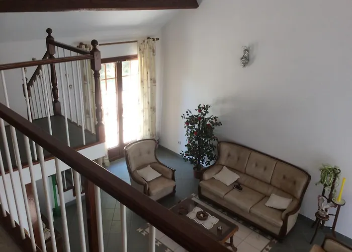 Duplex House Un Center Village Semesterbostad *