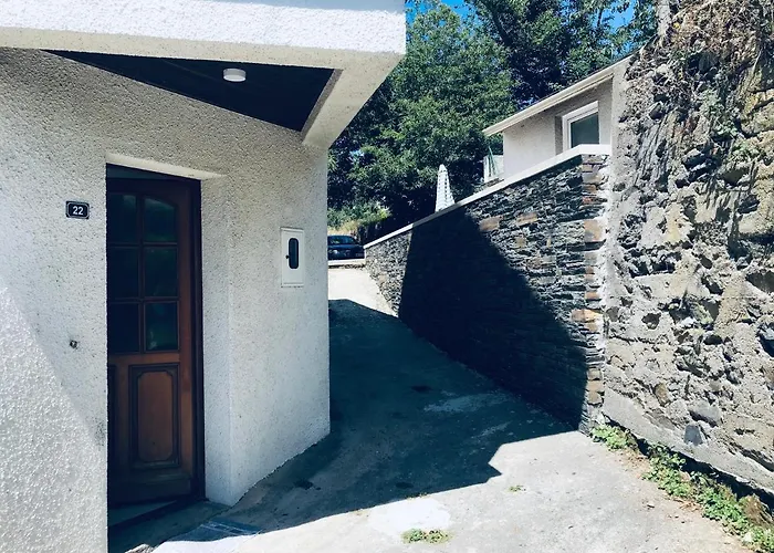 Semesterbostad Duplex House Un Center Village